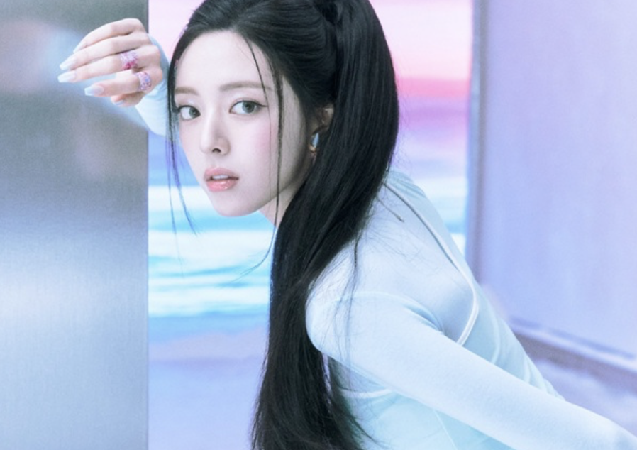 从忙内到主角 Yuna以〈Ice Cream〉甜酷来袭