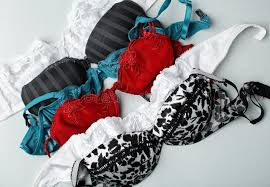 情人节别再乱送！这些礼物=感情扣分区，男生几乎全中